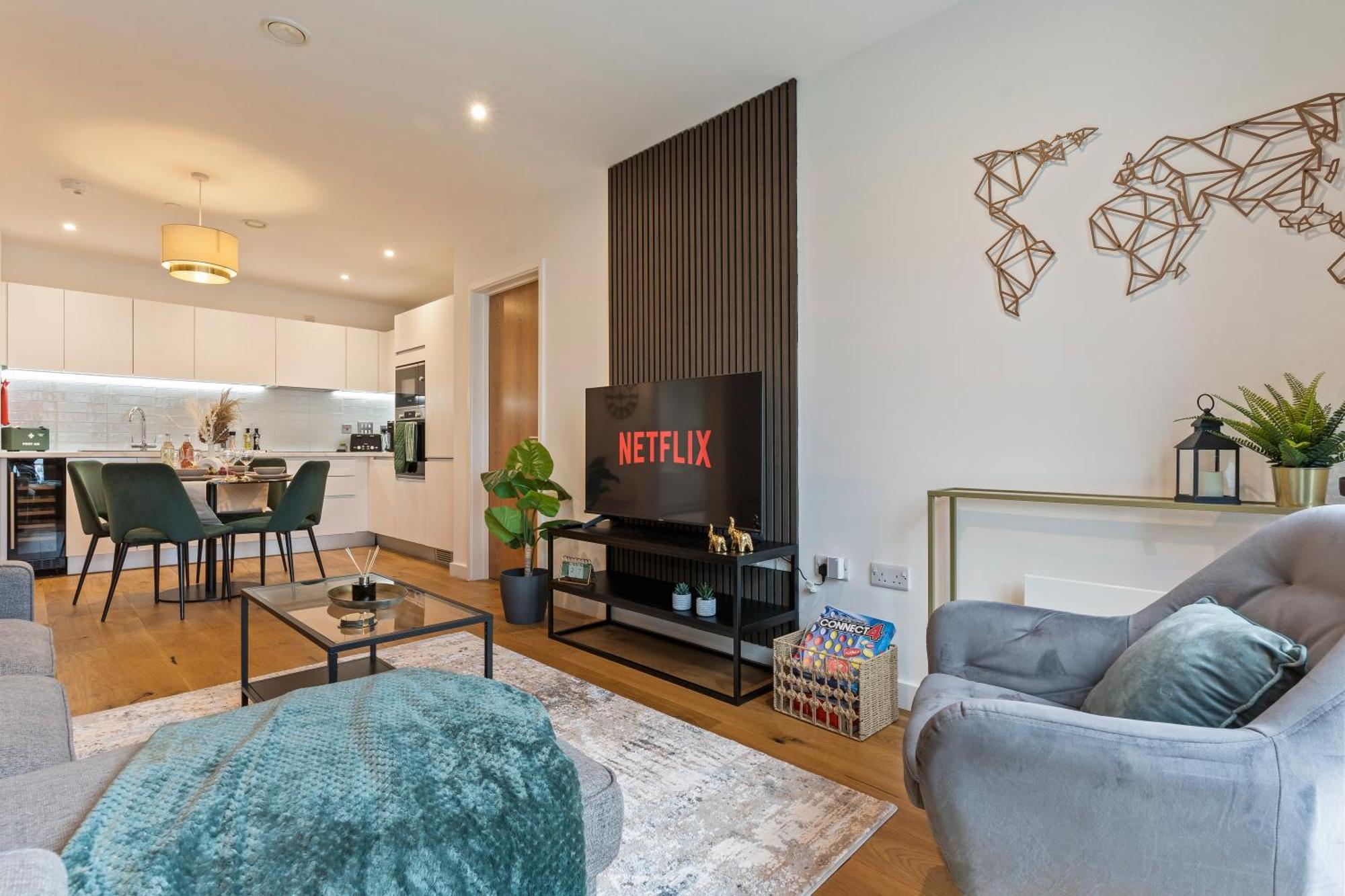 Shanti Suite - 2Bed 2Bath City Centre - Wifi - Netflix- Parking- Modern- Perfect For Family, Contractors, Leisure, Business By Shanti Nights Birmingham Exteriör bild