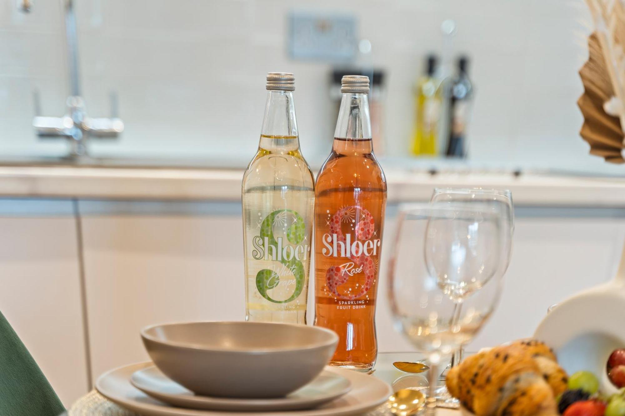 Shanti Suite - 2Bed 2Bath City Centre - Wifi - Netflix- Parking- Modern- Perfect For Family, Contractors, Leisure, Business By Shanti Nights Birmingham Exteriör bild