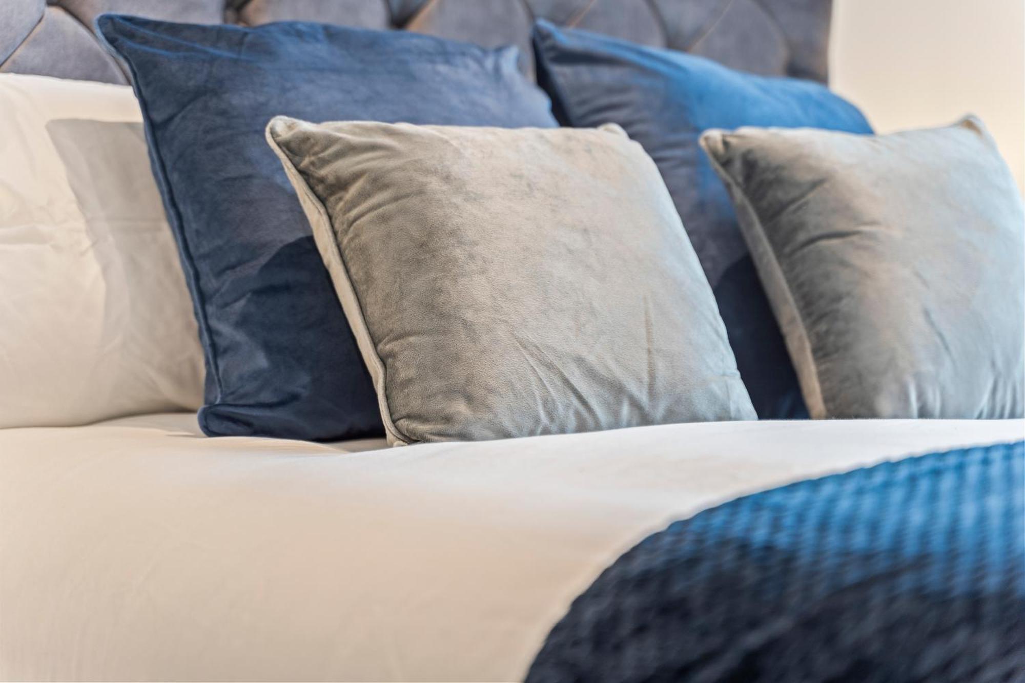 Shanti Suite - 2Bed 2Bath City Centre - Wifi - Netflix- Parking- Modern- Perfect For Family, Contractors, Leisure, Business By Shanti Nights Birmingham Exteriör bild