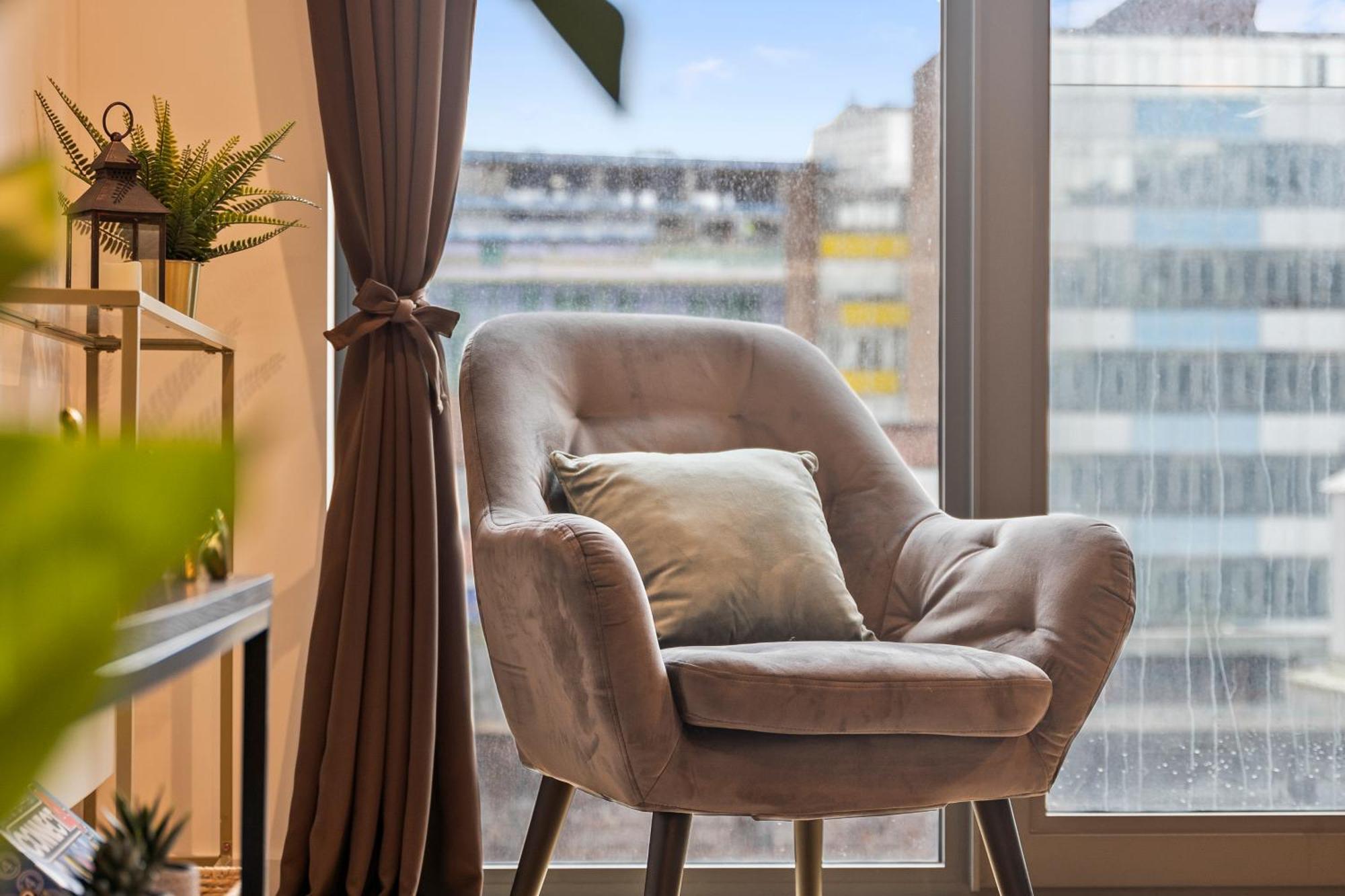 Shanti Suite - 2Bed 2Bath City Centre - Wifi - Netflix- Parking- Modern- Perfect For Family, Contractors, Leisure, Business By Shanti Nights Birmingham Exteriör bild